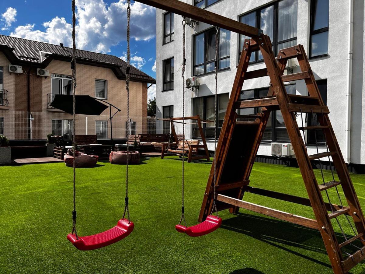 Nyvky Like Home - Studio - Apt 21 Kiev Luaran gambar